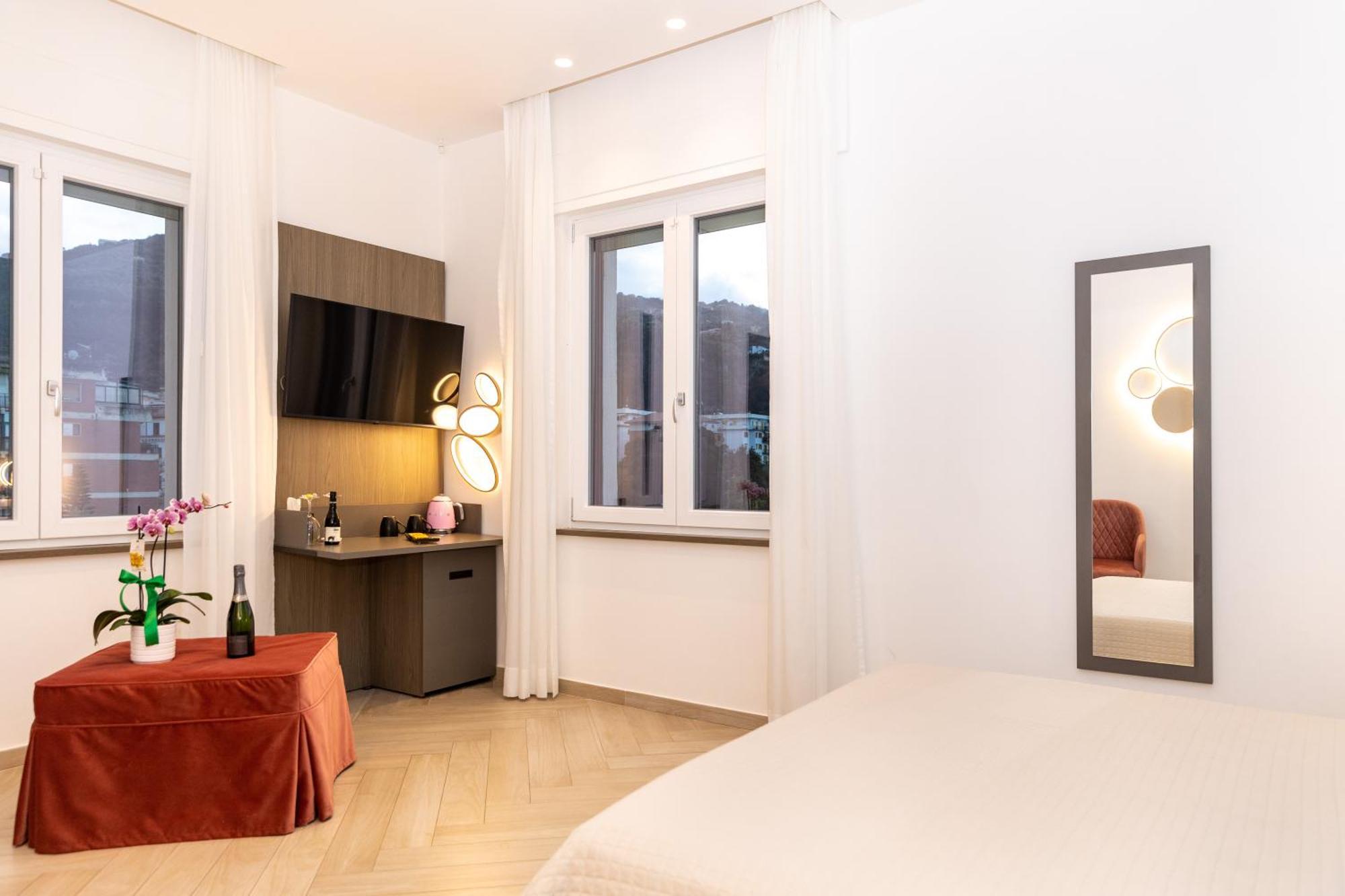 Patriziella 4 Rooms Σορέντο Εξωτερικό φωτογραφία